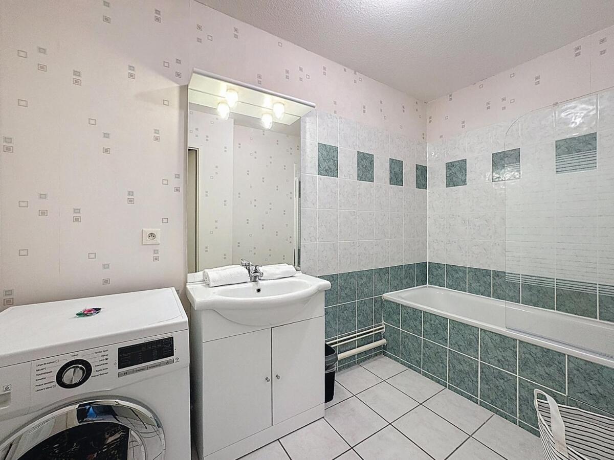Sejour Cosy - Lit 180X200 - Wifi - Parking Appartement Clermont-Ferrand Buitenkant foto