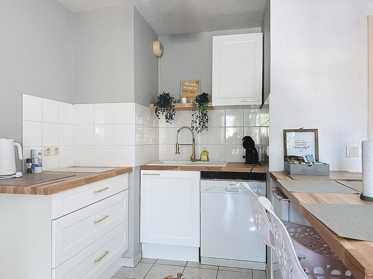 Sejour Cosy - Lit 180X200 - Wifi - Parking Appartement Clermont-Ferrand Buitenkant foto
