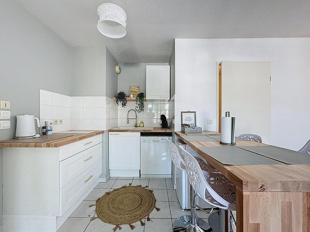 Sejour Cosy - Lit 180X200 - Wifi - Parking Appartement Clermont-Ferrand Buitenkant foto